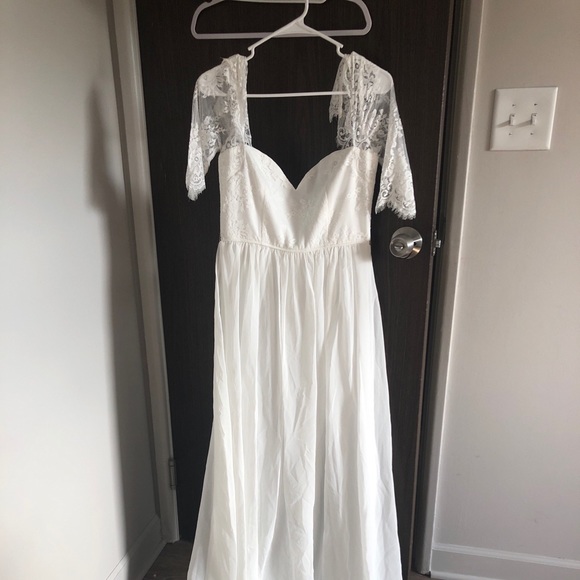 Lulu’s white dress - Picture 1 of 2